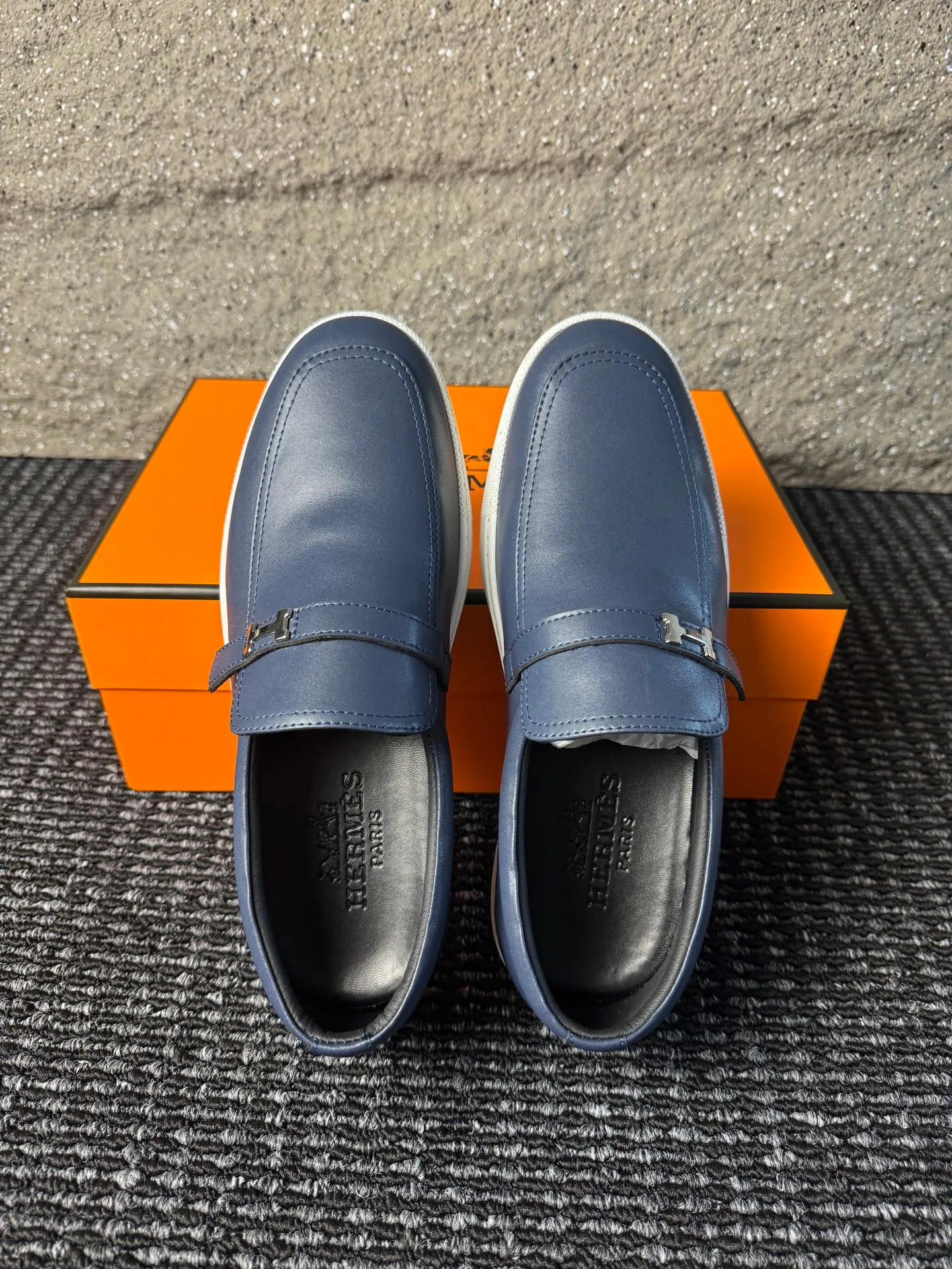 Men's men's shoes 💰440 [New style] 🪷🪷[HERMES] Hermès - High-end quality, the same style as the official website - Upper: 🔝 Nappa calfskin, with iconic H metal - Lining: water-dyed cowhide - Outsole: ultra-light TPU molded outsole - Ultra-high quality control·Fine workmanship: highlighted (high-end·luxury·grade) -Size: 38-44 (45 can be customized)·